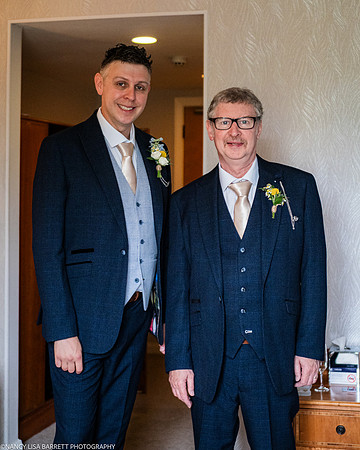ANDREW GETTING WEDDING READY AT THE LANCASTER HOUSE HOTEL, BAILRIGG, LANCASTER, LANCASHIRE