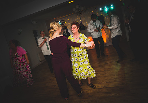 CHORLEY GOLF CLUB WEDDING - HEATH CHARNOCK