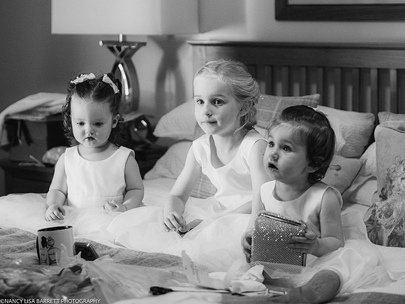 GIRLS GET READY AT BEESTON MANOR WEDDING