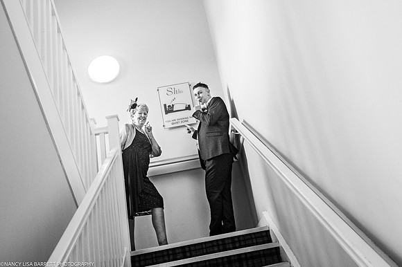 ANDREW GETTING WEDDING READY AT THE LANCASTER HOUSE HOTEL, BAILRIGG, LANCASTER, LANCASHIRE
