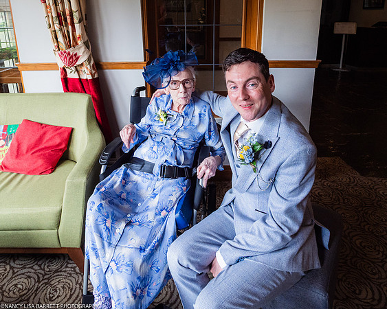 EDWARD GETTING READY AT THE LANCASTER HOUSE HOTEL, BAILRIGG, LANCASTER, LANCASHIRE