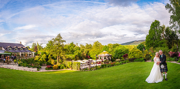 GIBBON BRIDGE WEDDING, RIBBLE VALLEY, LANCASHIRE