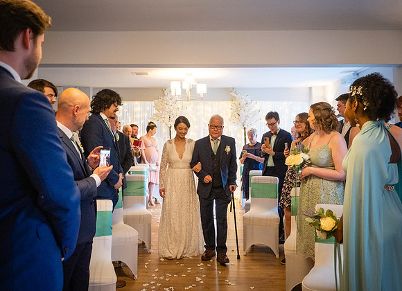 CHORLEY GOLF CLUB WEDDING - HEATH CHARNOCK