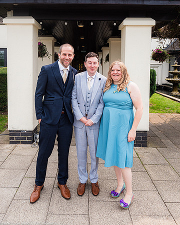 EDWARD GETTING READY AT THE LANCASTER HOUSE HOTEL, BAILRIGG, LANCASTER, LANCASHIRE